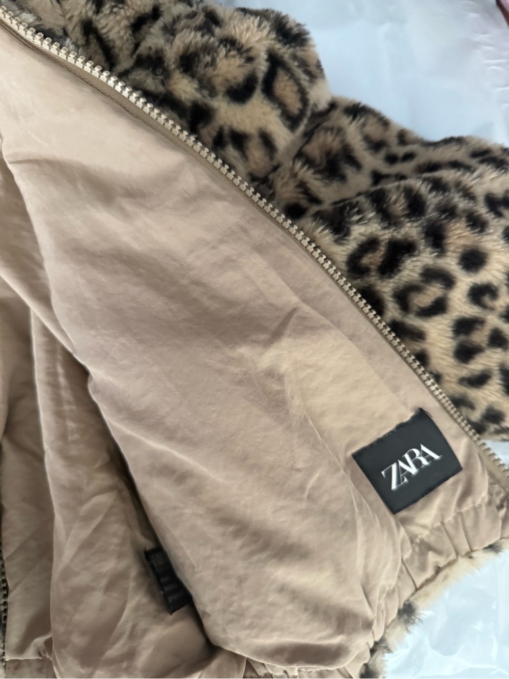 Zara Kids Leopard Faux Fur Hooded Coat in Tan and Black - Picture 4 of 5